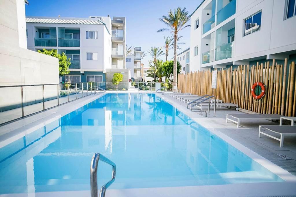 Corralejo Bristol Terrace Apartment Con Giardino Privato Esterno Extérieur photo